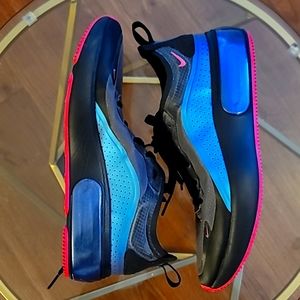 NIKE Dark Grey/Black/Hot Pink/Blue Air Max Dia Size 9 🩷🖤💙